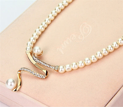 Venus™ | Collier & Boucles Perles